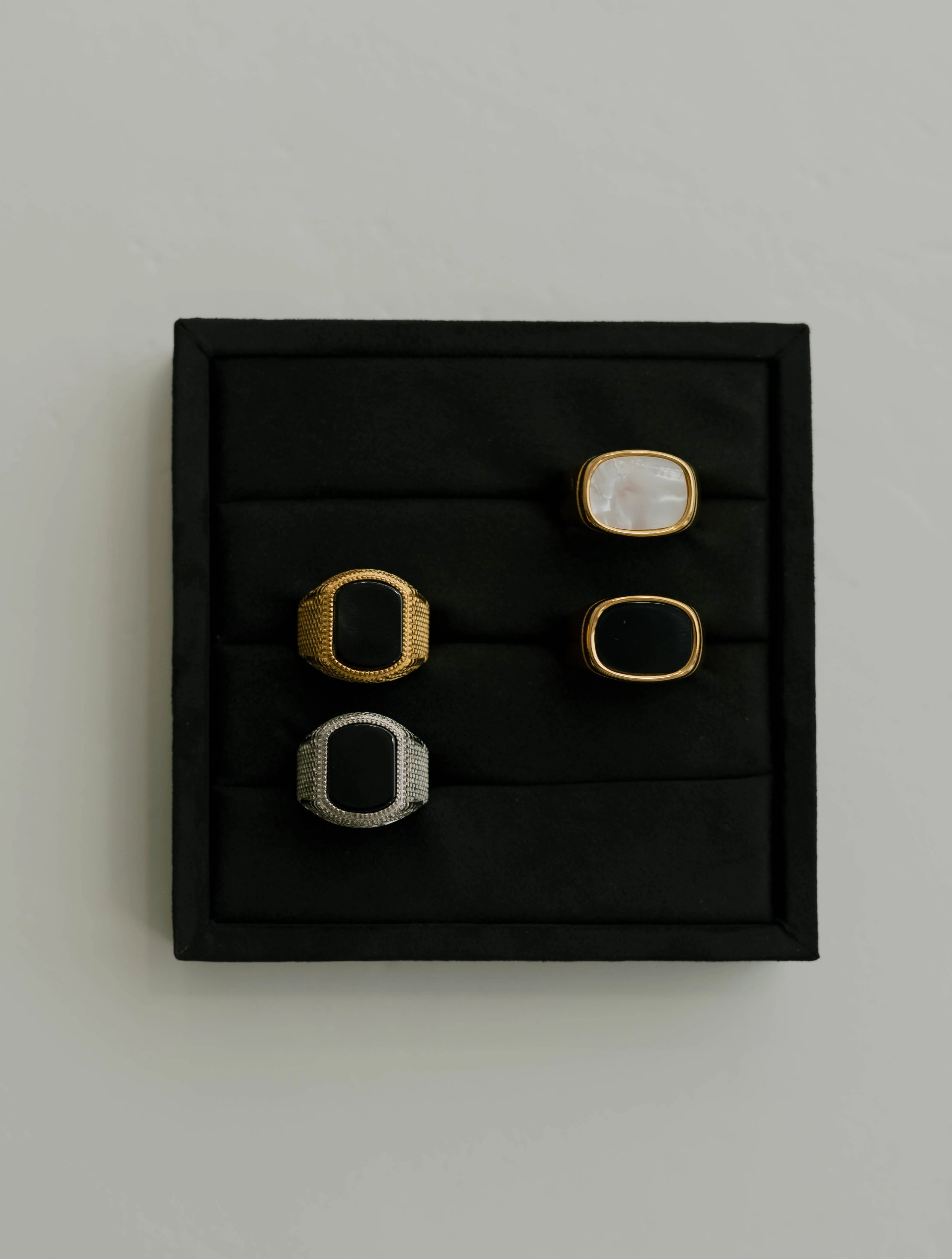 Sleek Feature Classic Touch Square Stone Signet Ring ?C Silver