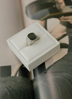 Modern Touch Daily Style Square Stone Signet Ring ?C Silver