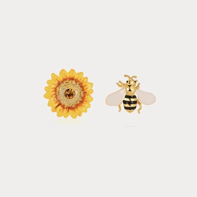Stunning Selection Sunflower & Bee Stud Earrings