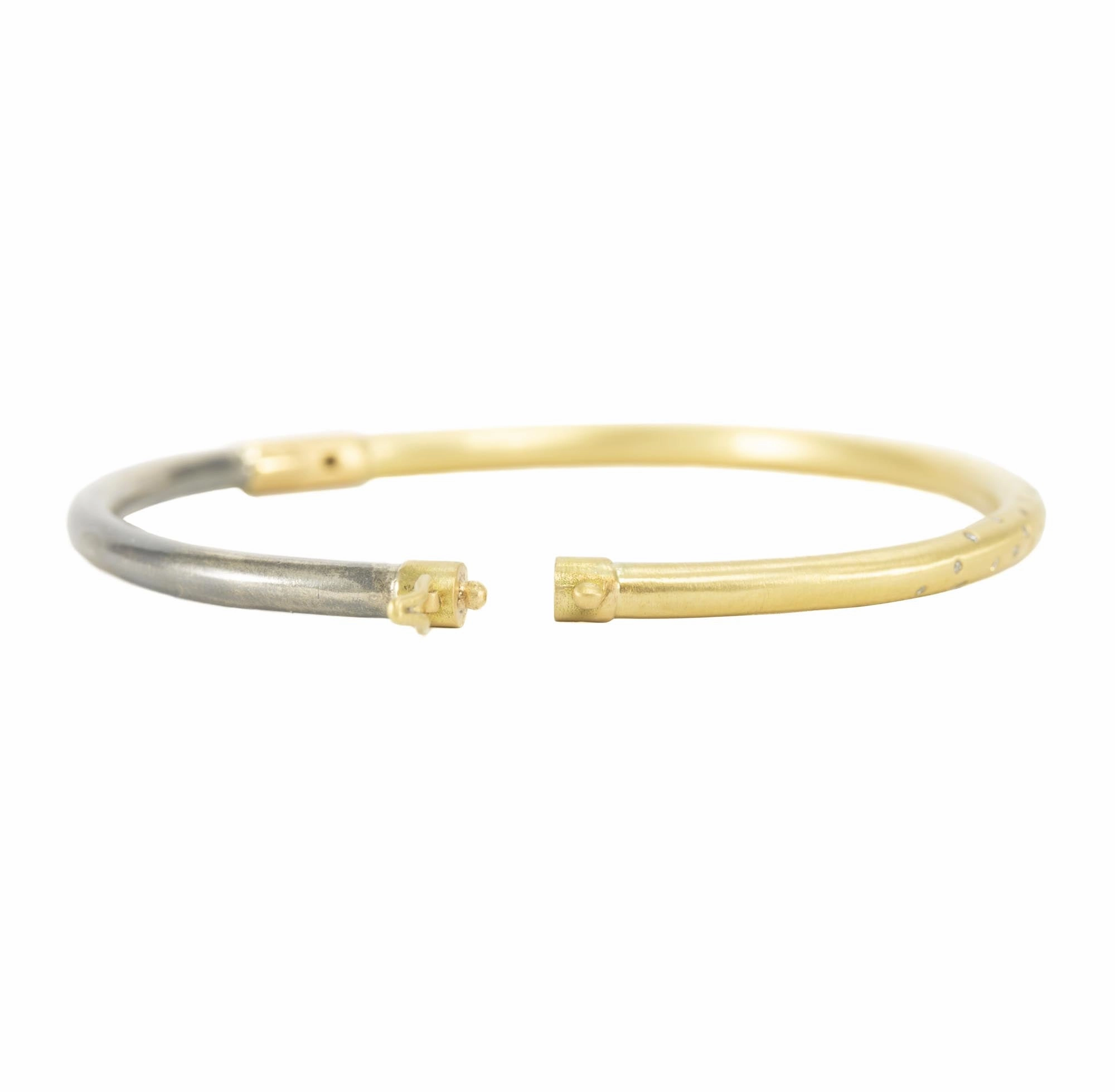 Contemporary Form Timeless Hinged Bangle (18k Gold   Silver Half) - 18ky, Oxidized Silver   VS Diamonds