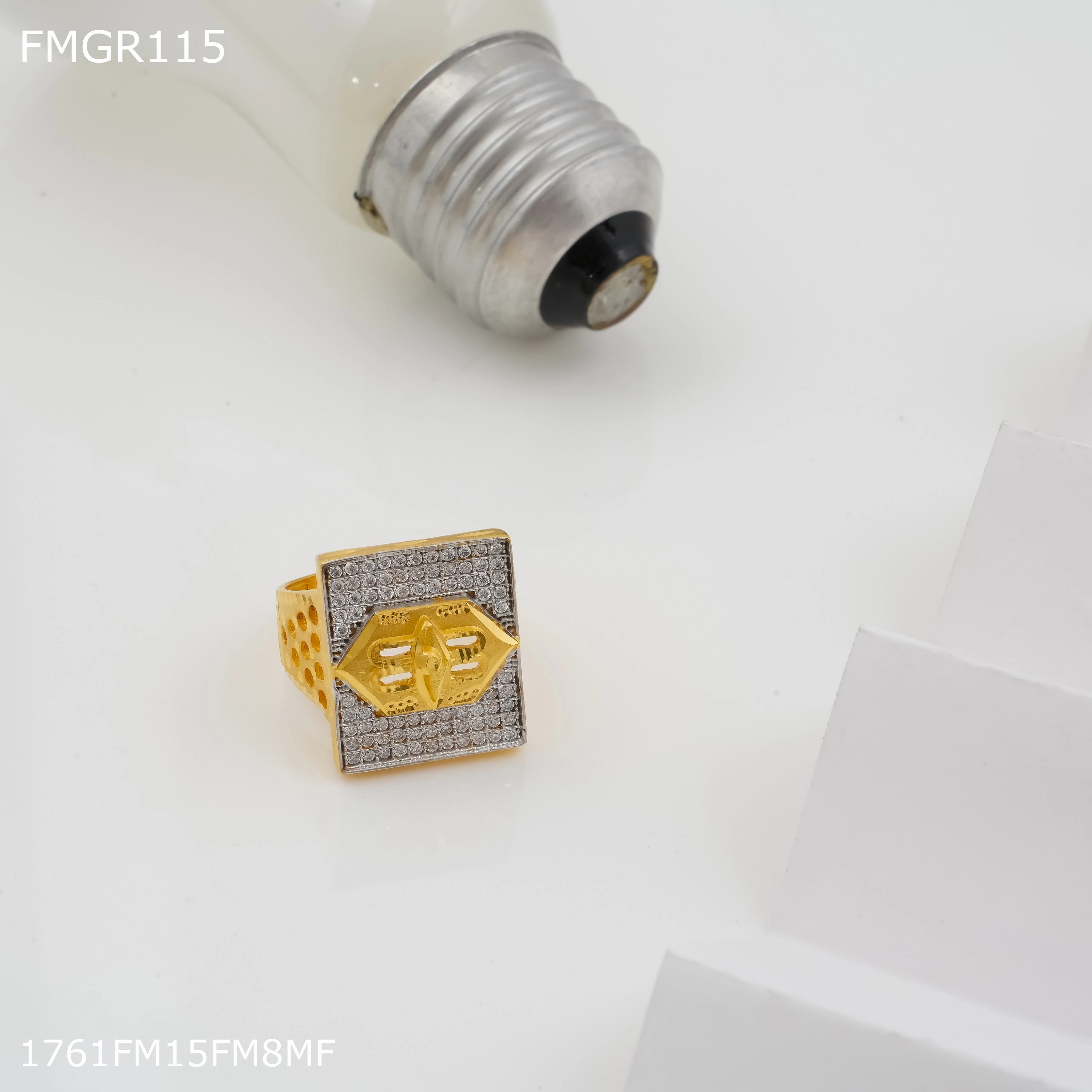 Gloss Touch Understated Feature Freeme 1gm Third eye with gold plated for men - FMRI115